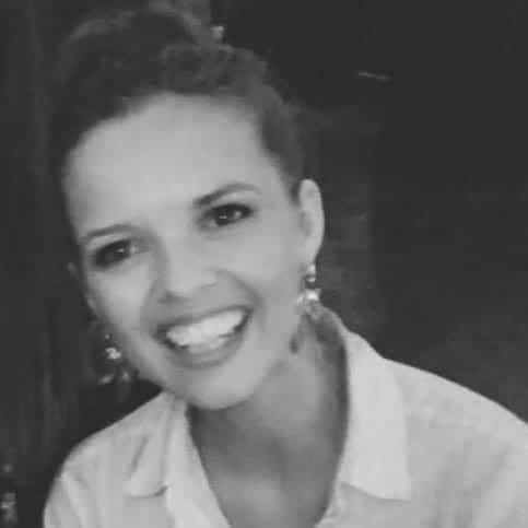 Niamh Marshall - Client Support
